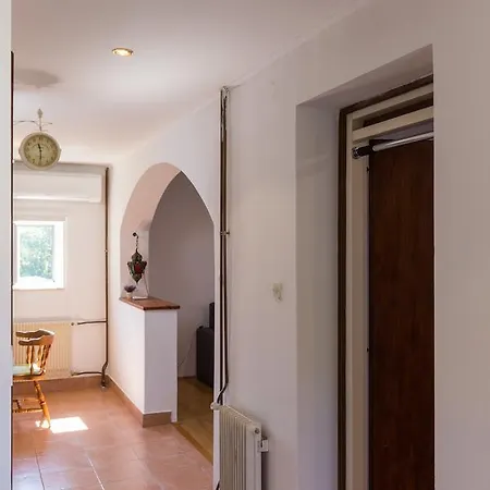 Apartamento Bruana 5 *
